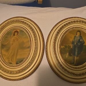 Wondura Frame Vintage Gold Oval Wall Frame 8" Long X 7" Wide